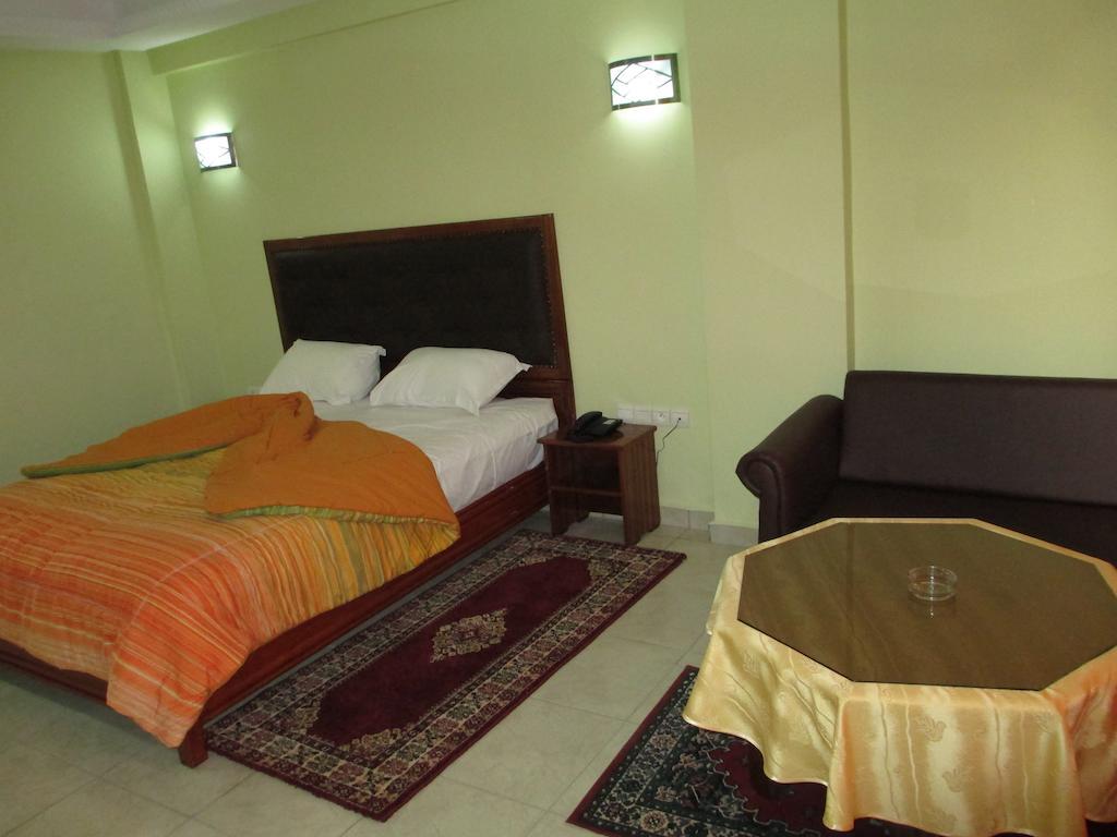 Hotel Gomassine Маракеш Екстериор снимка