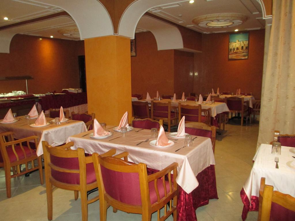 Hotel Gomassine Маракеш Екстериор снимка